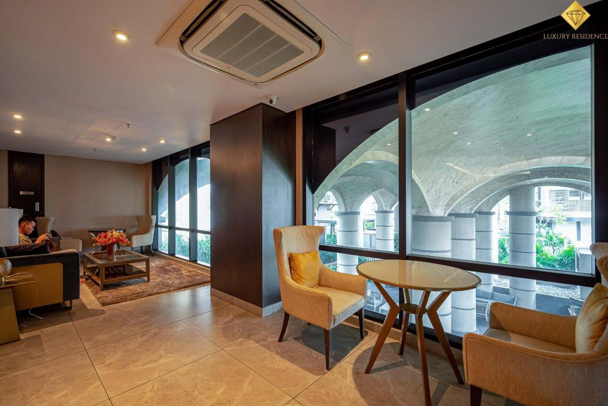 D1Mension Riverside - Angia Hospitality Хошимин Экстерьер фото