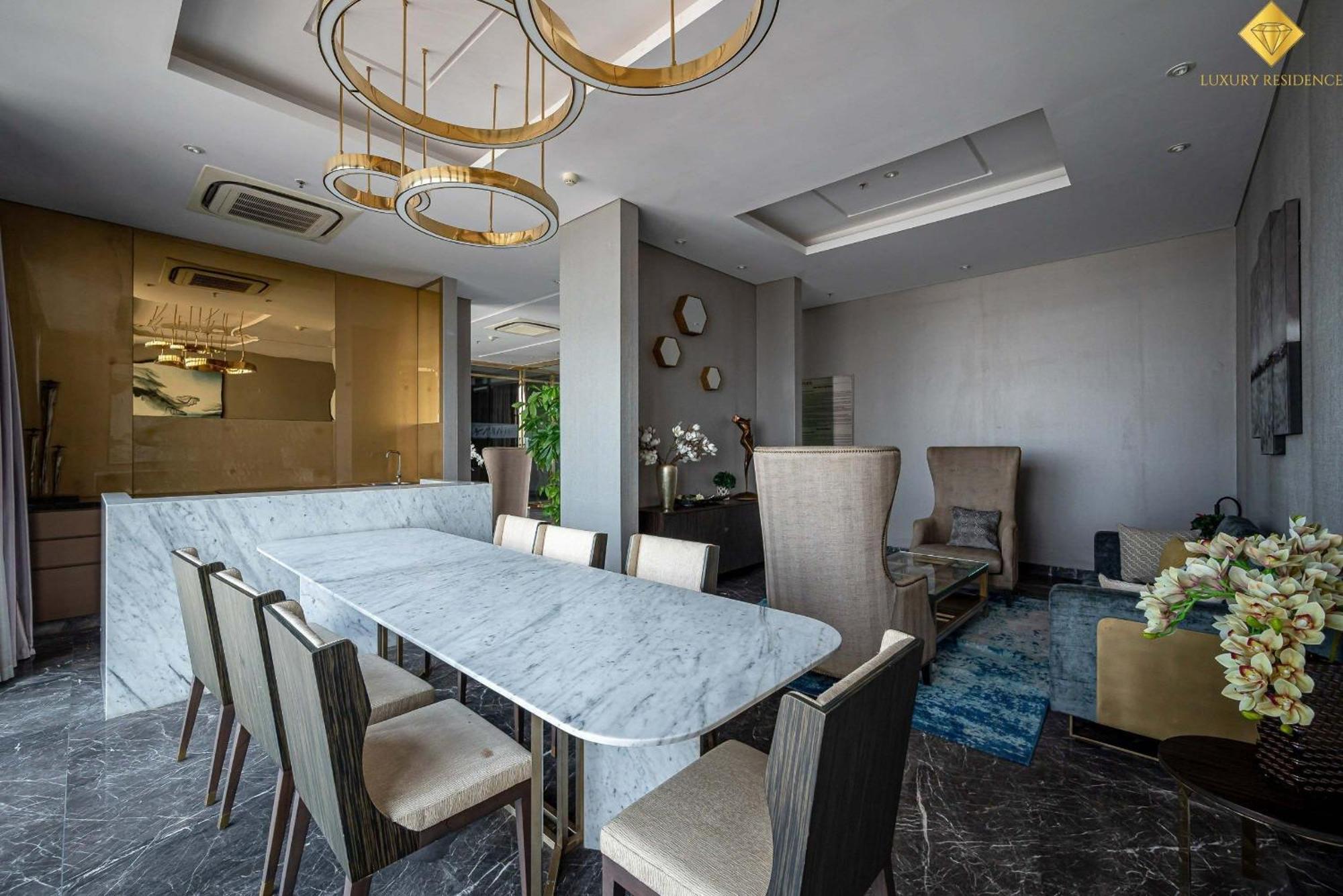 D1Mension Riverside - Angia Hospitality Хошимин Экстерьер фото